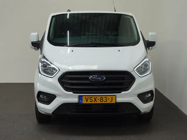 Ford Transit Custom 300 L2H1 Trend 2023 Diesel 42