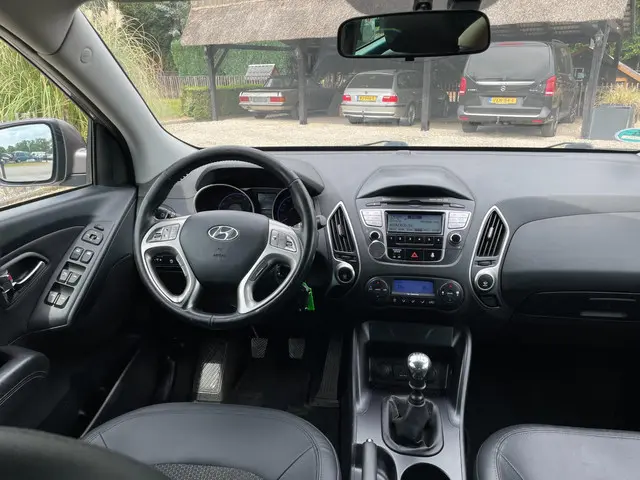 Hyundai ix35 1.6i GDI Style trekhaak 2012 Benzine 12