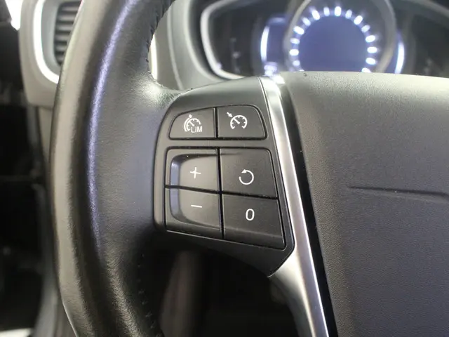 Volvo V40 Cross Country T3 Polar+ Luxury 2018 Benzine 17