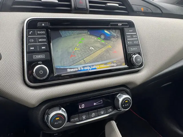 Nissan Micra 0.9 IG-T N-Connecta 2018 Benzine 6
