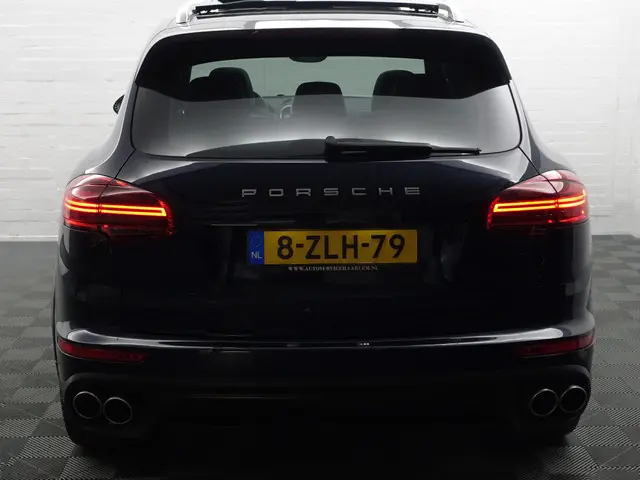 Porsche Cayenne 3.0 S E-Hybrid 2015 Hybride Benzine 42