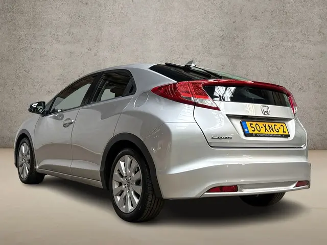 Honda Civic 1.4 Sport 2013 Benzine 3