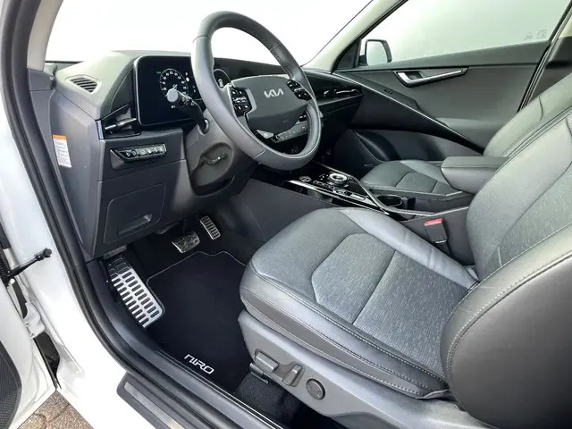 Kia Niro 1.6 GDI PHEV Executive line 2022 Hybride Benzine 8