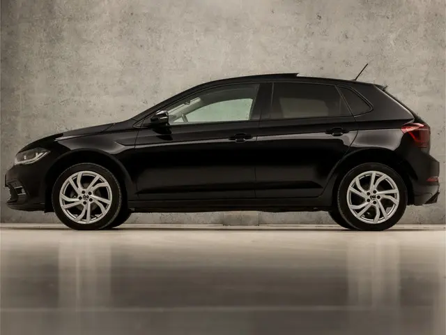 Volkswagen Polo 2