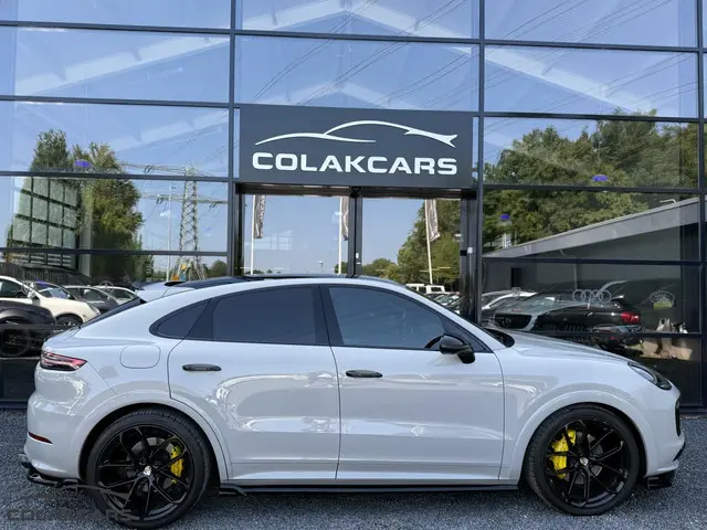 Porsche Cayenne Coupé 3.0 E-Hybrid 2021 Hybride Benzine 10