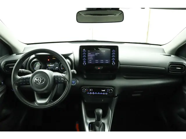 Toyota Yaris 1.5 Hybrid Dynamic 2022 Hybride Benzine 63