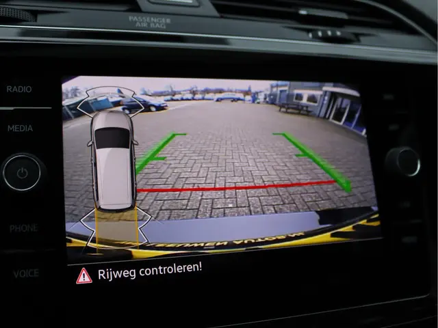 Volkswagen Touran 1.5 TSI Highline 7-zits 2023 Benzine 59