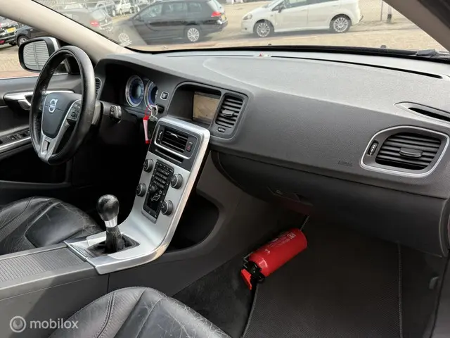 Volvo V60 1.6 D2 R-Design EXPORTPRIJS 2012 Diesel 12