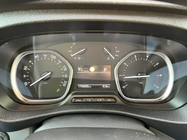 Citroën Jumpy bestel 2.0 BlueHDI 120 M Club 2021 Diesel 34