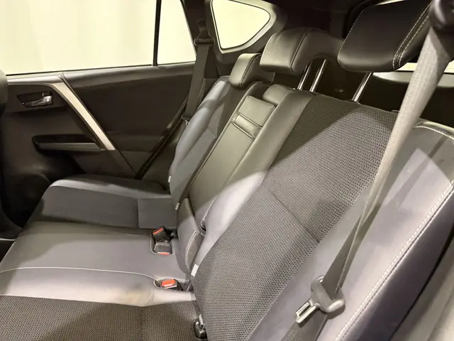 Toyota RAV4 Rav-4 2.5 Hybrid Style 2016 Hybride Benzine 28