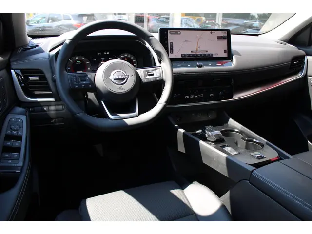 Nissan X-Trail e-Power 2WD N-Trek 2025 Hybride Benzine 8