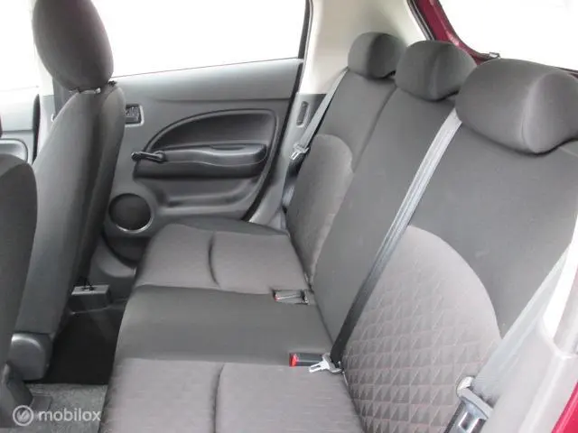 Mitsubishi Space Star 1.0 Cool+ 2020 Benzine 15