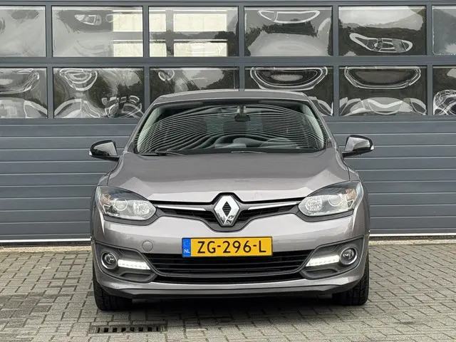 Renault Mégane 1.2 TCE LIMITED 2015 Benzine 16