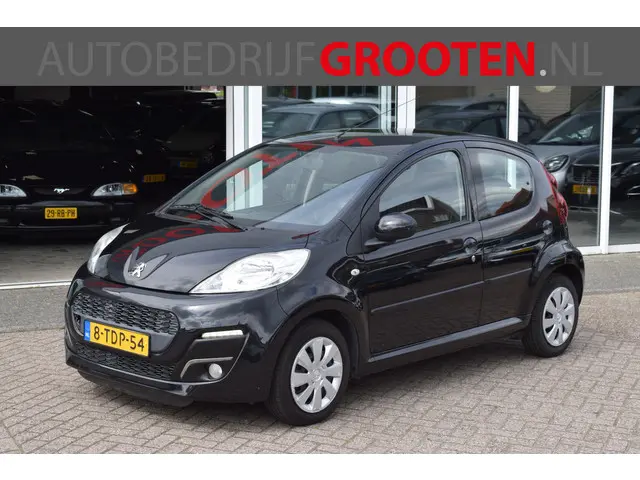 Peugeot 107 1.0 Active//Airco//5drs//72.610km!! 2014 Benzine