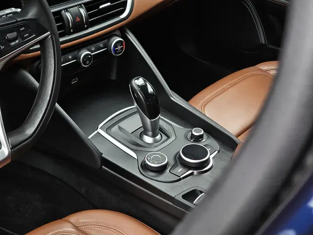 Alfa Romeo Giulia 2.2 Eco Business Super 2018 Diesel 13