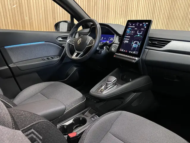 Renault Captur 1.3 TCe 158pk Techno 2025 Hybride Benzine 3