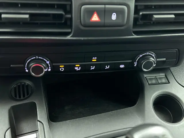 Opel Combo 1.5D L2H1 Edition 2021 Diesel 23