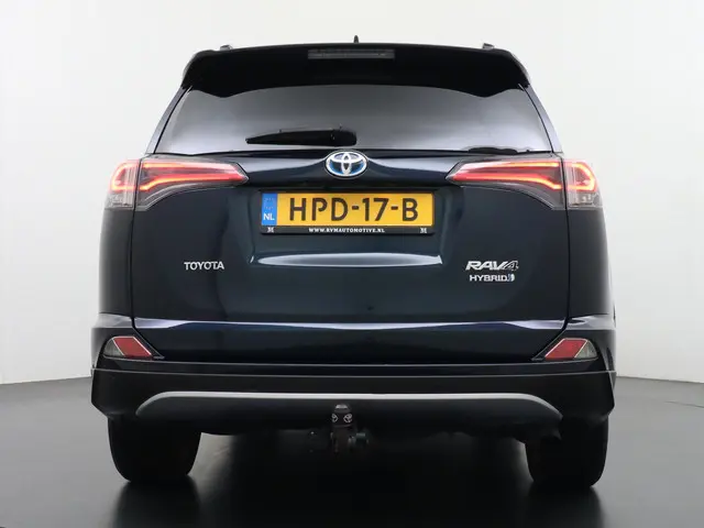 Toyota RAV4 2.5 Hybrid AWD Executive 2019 Hybride Benzine 6