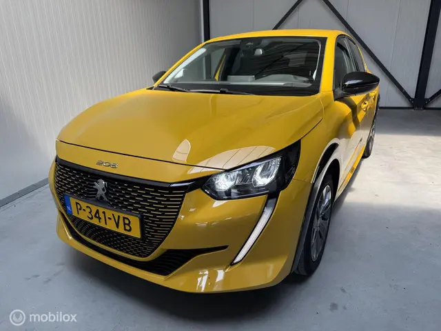 Peugeot e-208 EV 50 kWh Automaat 2022 Elektrisch 2