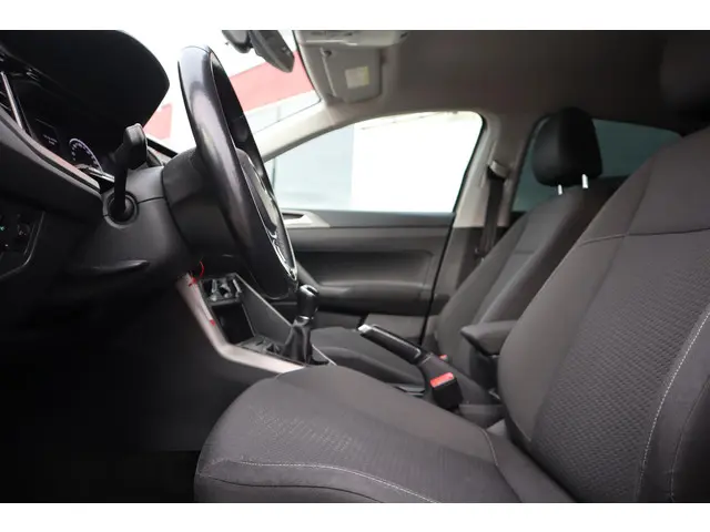 Volkswagen Polo 1.0 TSI COMFORTLINE 2021 Benzine
