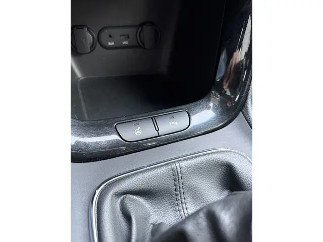 Kia cee'd Sportswagon 1.6 GDI Super Pack 2013 Benzine 18