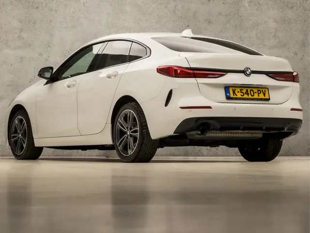 BMW 2 Serie Gran Coupé 218i Sport 2021 Benzine 3