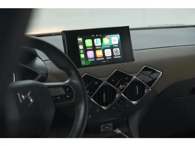 DS DS 3 Crossback E-Tense So Chic 50 kWh 2021 Elektrisch 3