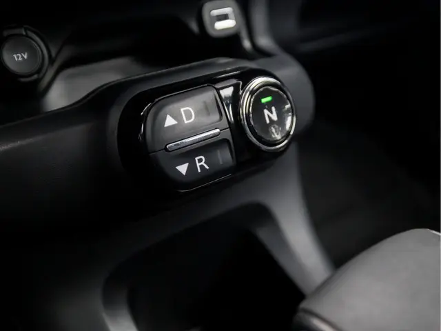Citroën C4 Cactus 1.2 PureTech Shine Sport 2016 Benzine 9