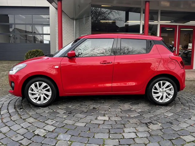 Suzuki Swift 2