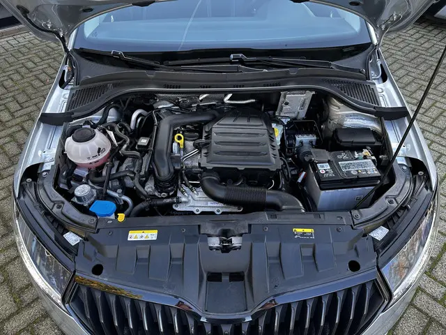 Škoda Fabia 1.0 TSI Sport business 2021 Benzine 11