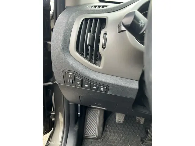 Kia Sportage 1.6 GDI World Cup Edition 2014 Benzine 13