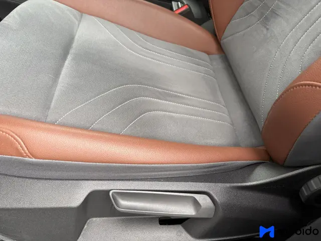 Volkswagen ID.4 First 77 kWh 2021 Elektrisch 16