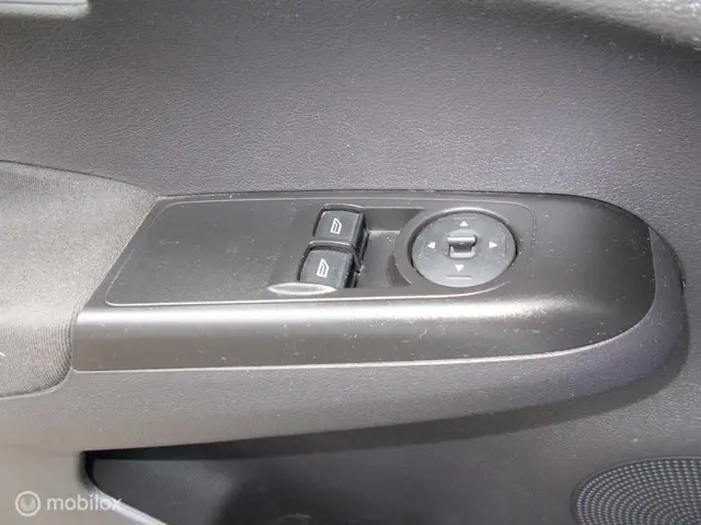 Ford Transit Courier 1.5 TDCI Ambiente 2015 Diesel 13