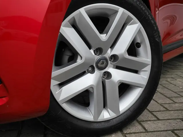 Renault Clio 1.0 TCe Zen 2022 Benzine 33