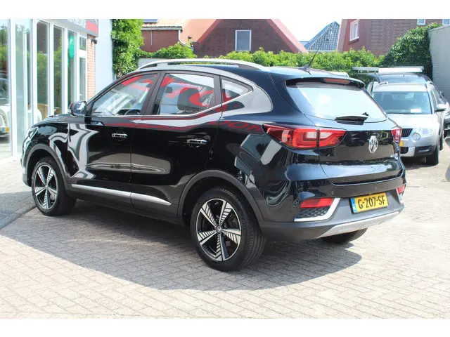 MG MG ZS EV Luxury 45 kWh//Pano//Camera!! 2019 Elektrisch 32