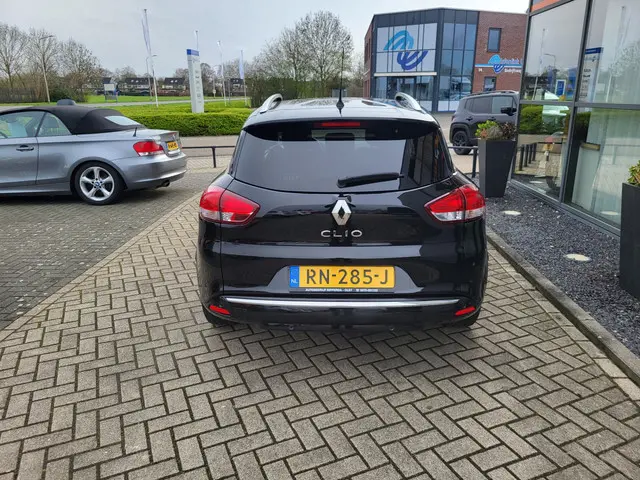 Renault Clio Estate 0.9 TCe Limited 2018 Benzine 6