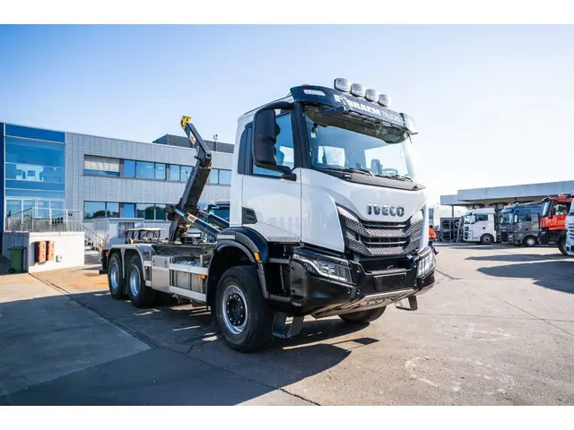 Iveco X-Way 460 - HYVA - 91000 KM 2022 Diesel 2
