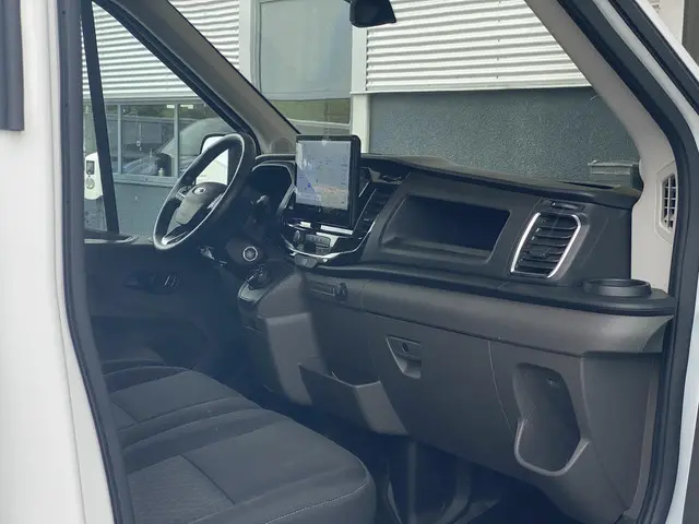 Ford E-Transit 350 L3H3 Trend 68 kWh 2024 Elektrisch 24