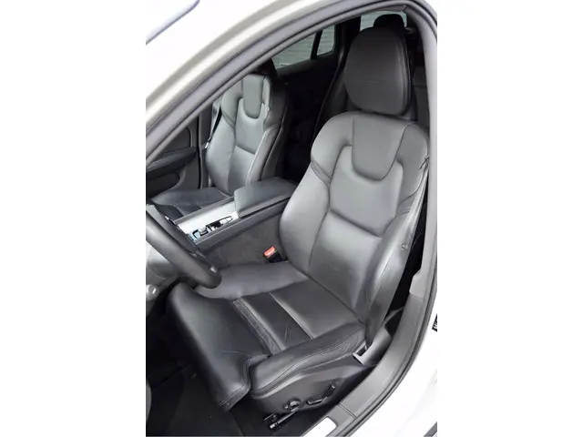Volvo V60 2.0 T4 R-Design Automaat 2020 Benzine 15