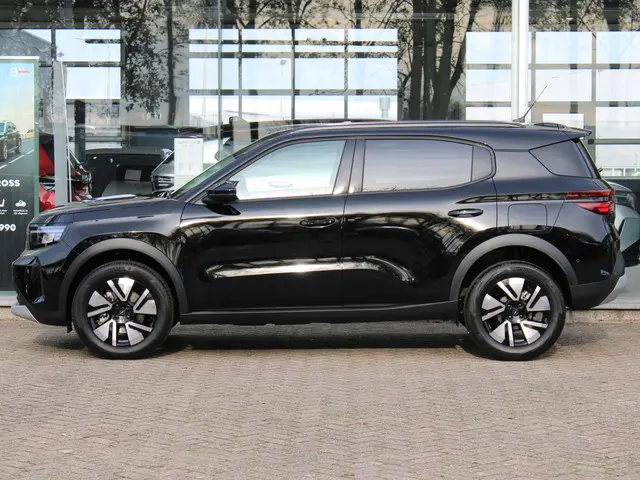 Opel Frontera 1.2 Turbo Hybrid GS 2025 Hybride Benzine 8