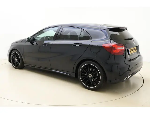 Mercedes-Benz A-Klasse 160 AMG-LINE 2017 Benzine 4