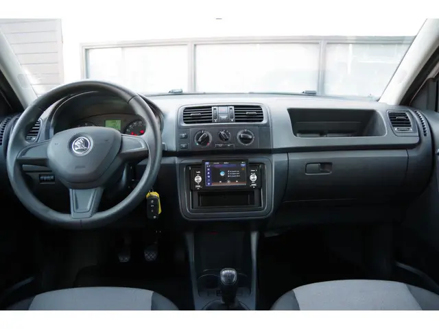 Škoda Fabia Combi 1.2 Arctic 2014 Benzine 14