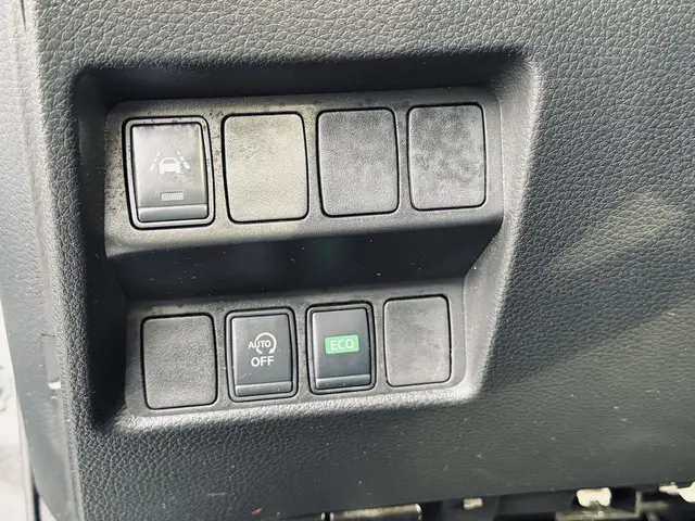 Nissan QASHQAI 1.3 DIG-T Pano/Navi/Camera 2021 Benzine 17