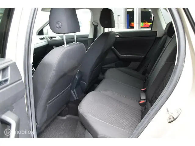 Volkswagen Polo 1.0 TSI Comfortline 2018 Benzine 9