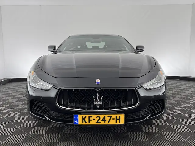 Maserati Ghibli 2