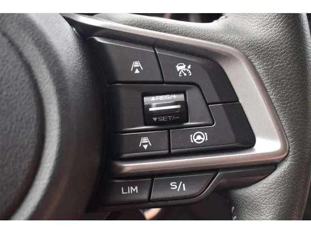 Subaru Outback 2.5i Premium AWD 2023 Benzine 21
