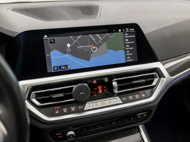 BMW 3 Serie M340i xDrive High Executive 2021 Benzine 34