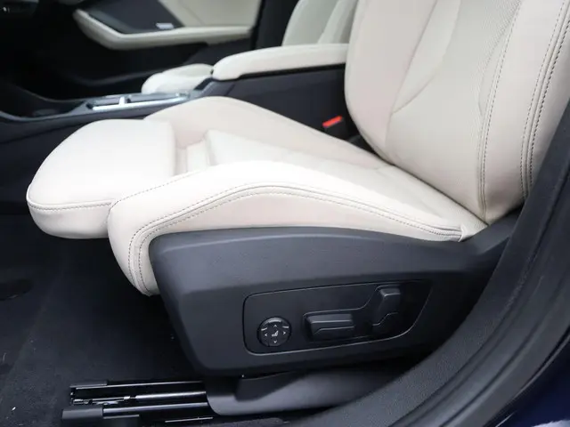 BMW 2 Serie Gran Coupé 220 2025 Benzine 15