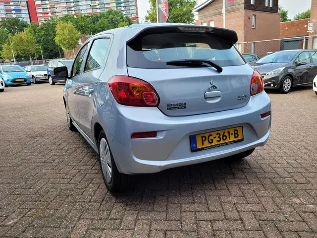 Mitsubishi Space Star 1.0 Cool+ 2017 Benzine 4