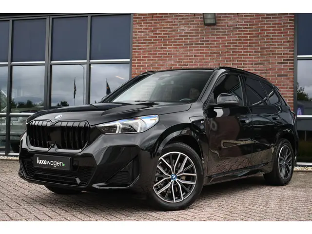 BMW X1 xDrive25e M-Sport 2023 Hybride Benzine 51